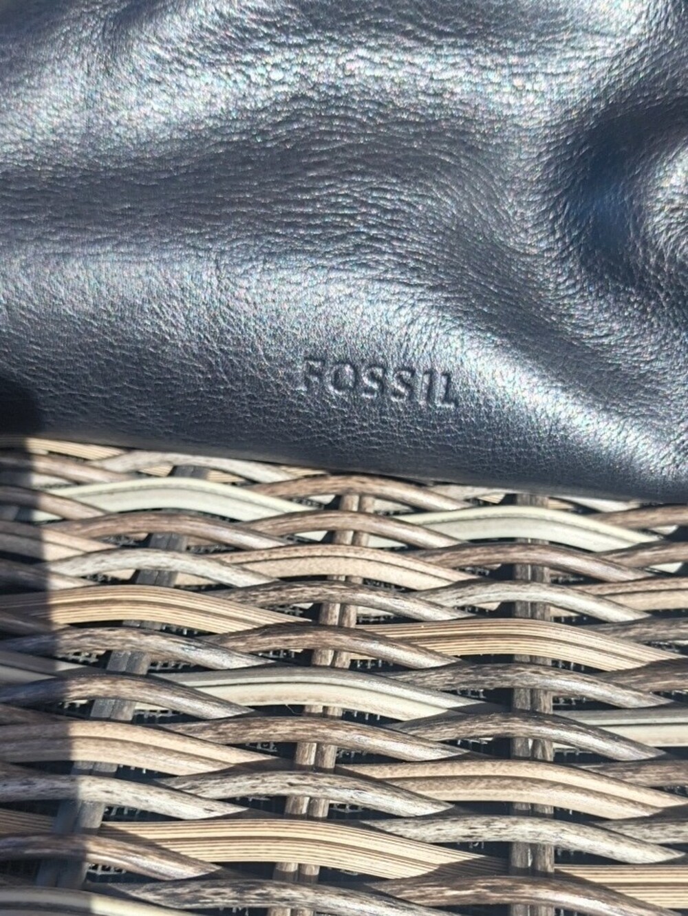 Fossil Tote In Black - Picture 10 of 11